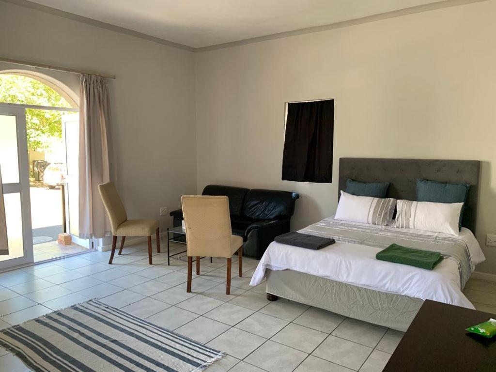 Le Grec Wine Tram Apartment Франсхук Экстерьер фото